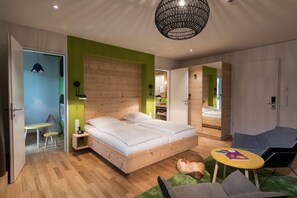 Apartament superior, balcó | Cortines opaques, bressols gratuïts, wifi gratuïta i roba de llit 