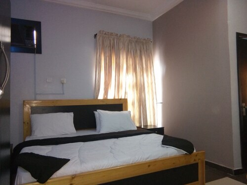 E-Class Resorts