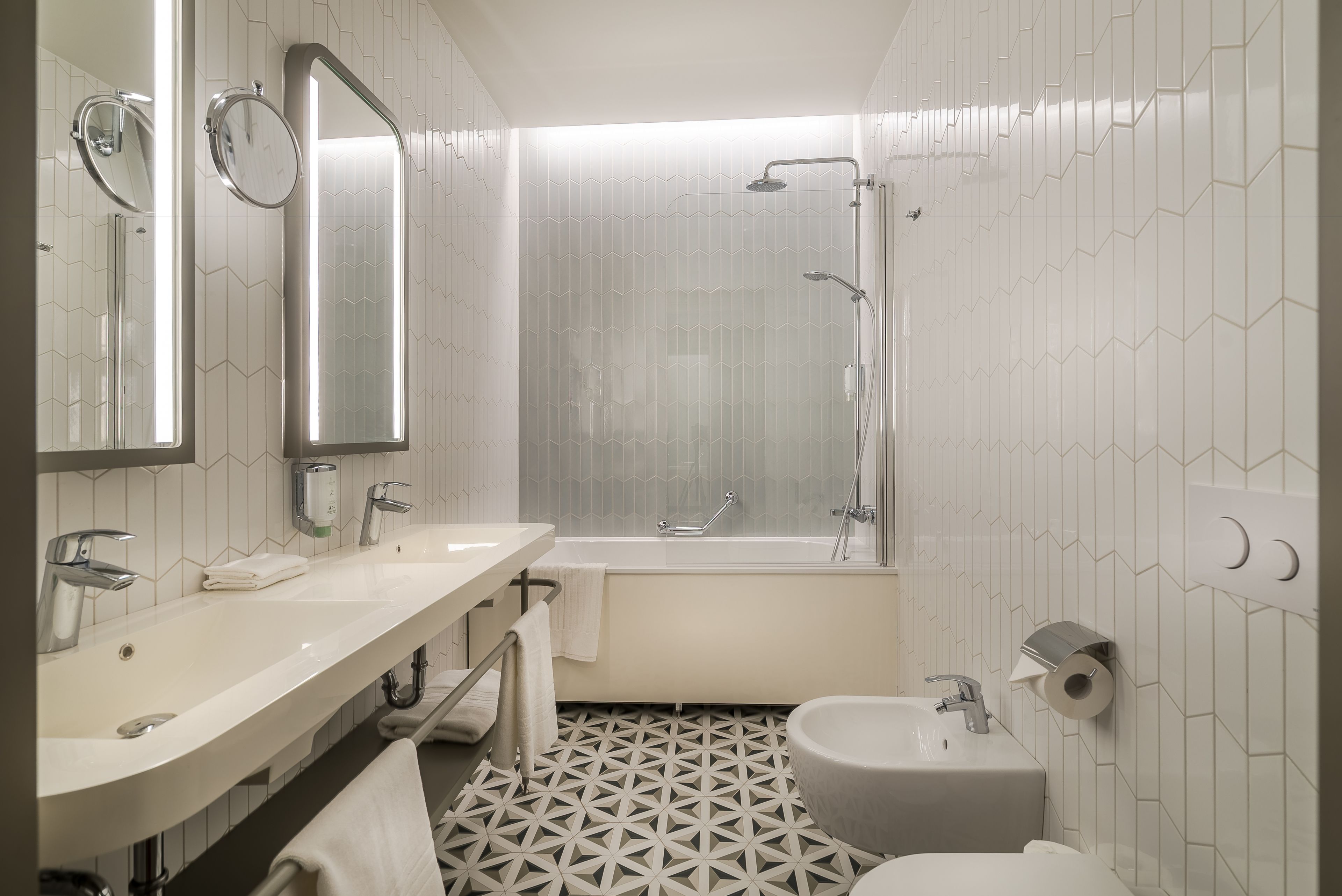 superior double or twin room, 1 bedroom | bathroom | free toiletries, slippers, towels