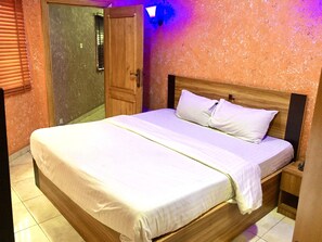 Suite | Desk, free WiFi - Grand Style Guest House (Abeokuta)