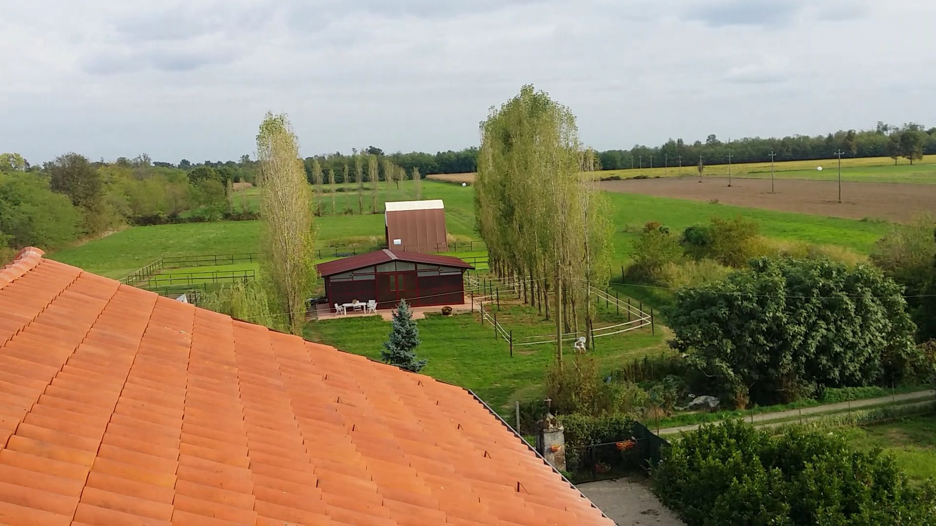 Khuôn viên nơi lưu trú