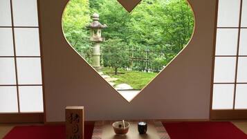 Brankas dan Wi-Fi gratis