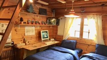 Chalet, 2 kamar tidur | Brankas dan Wi-Fi gratis