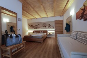 In-room safe, desk, soundproofing, free cribs/infant beds - Garni & Wellness Anderle (Vignola-Falesina)