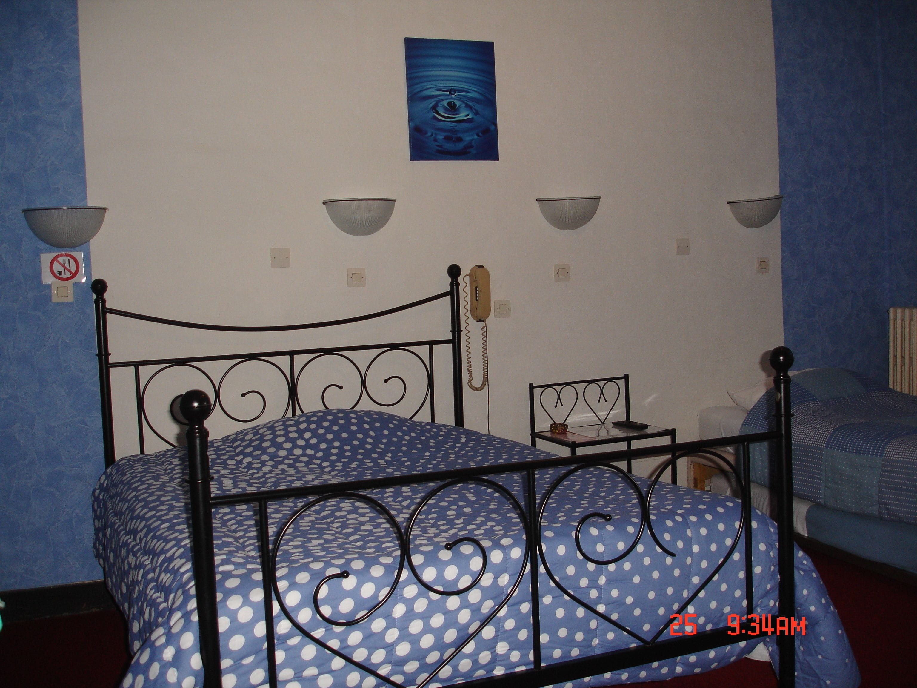 Standard Double Room | Soundproofing, free WiFi, bed sheets