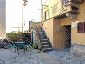 Front of property - La Maggiolina (Baveno)
