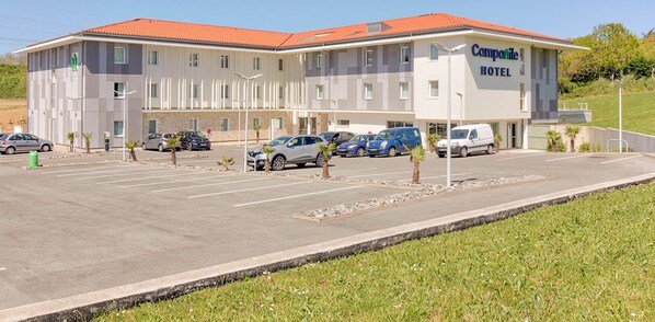 Front of property - Campanile PRIME - Saint Jean de Luz (Saint-Jean-de-Luz)