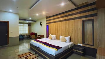 Supreme Room | In-room safe, free WiFi, bed sheets