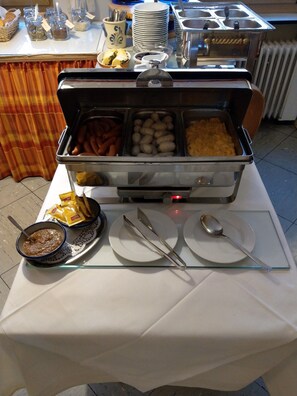 Frokostbuffé er inkludert hver dag