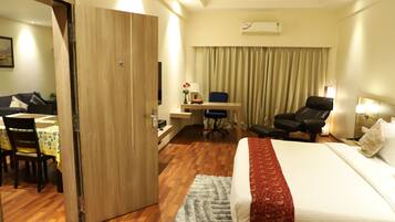 Suite | 1 kamar tidur, seprai premium, brankas, dan kedap suara