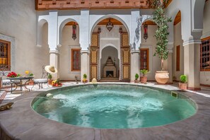 Outdoor pool - Riad Safran et Cannelle & Spa (Marrakech)