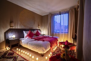 Doppelzimmer | Zimmersafe, schallisolierte Zimmer, kostenloses WLAN, Bettwäsche