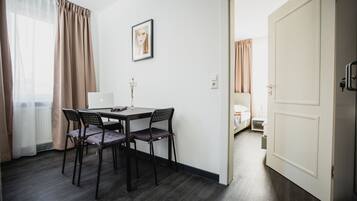 Essbereich im Zimmer