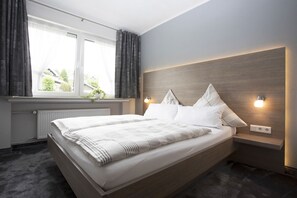 Comfort-dobbeltværelse | Skrivebord, gratis Wi-Fi, sengetøj