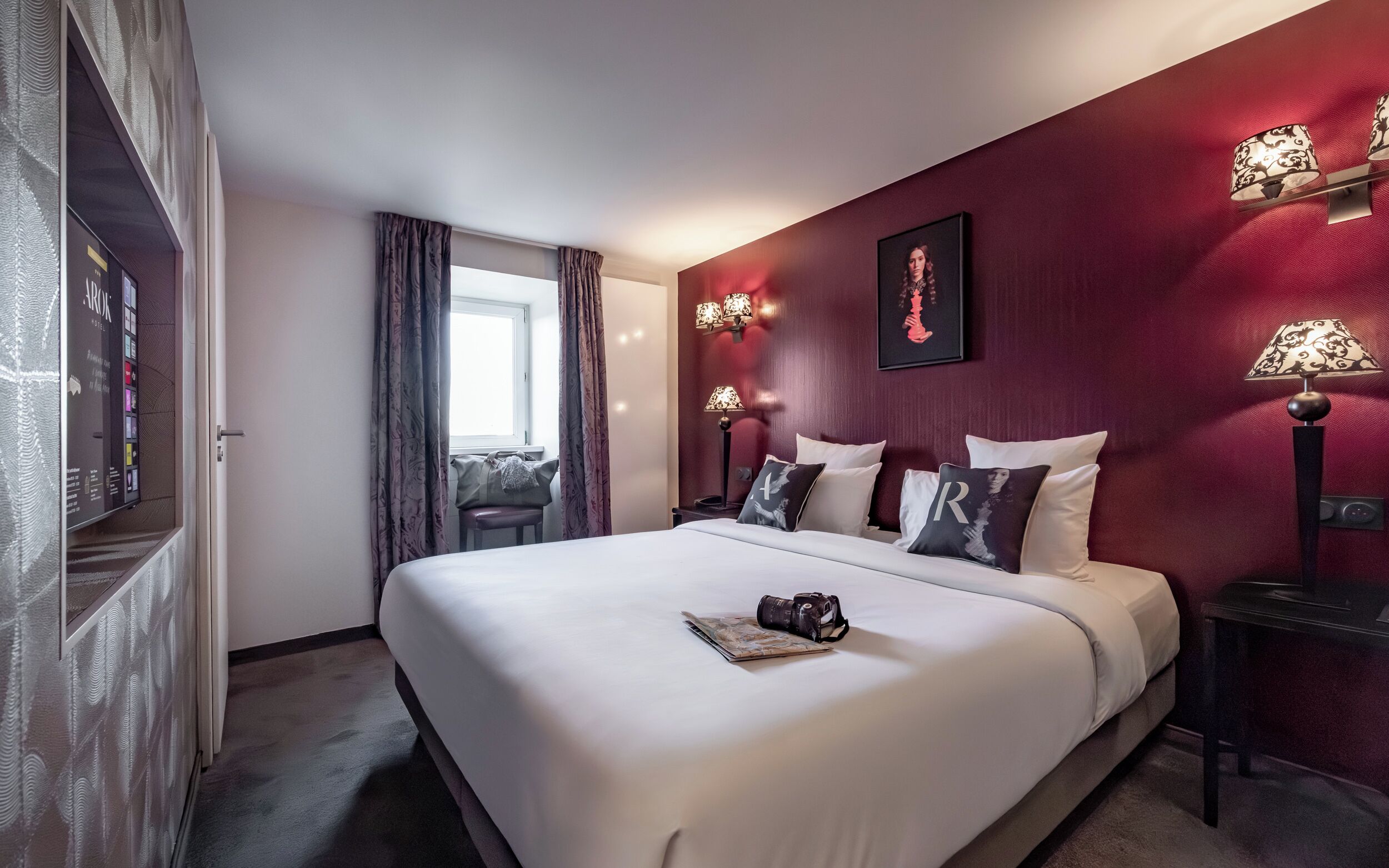 Premium bedding, in-room safe, desk, soundproofing