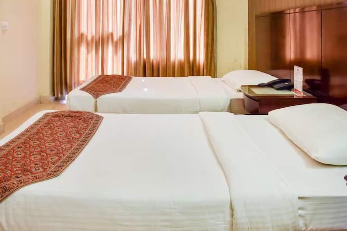 Deluxe Twin Apartment | 1 bedroom, premium bedding, in-room safe, desk