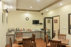 Restaurant - Enkay Residency V Block-Cyber City (Gurugram)