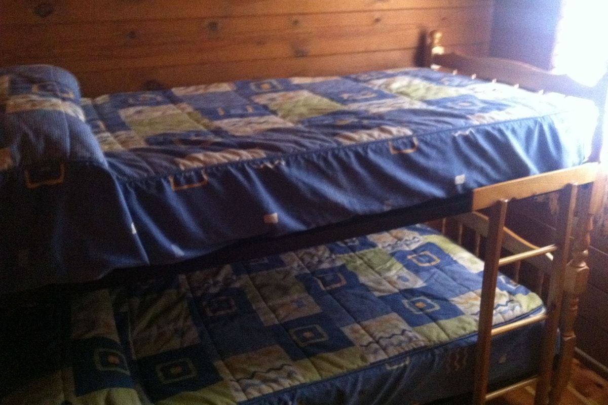 Basic Bungalow, 2 Bedrooms