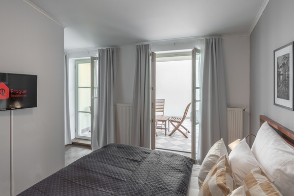 Apartment, 1 Bedroom, Terrace | In-room safe, desk, blackout drapes, iron/ironing board