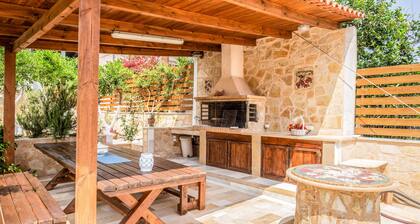 Agia Pelagia Blue Apt 50m from Sea