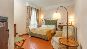 Standard Room | Egyptian cotton sheets, premium bedding, down comforters, minibar