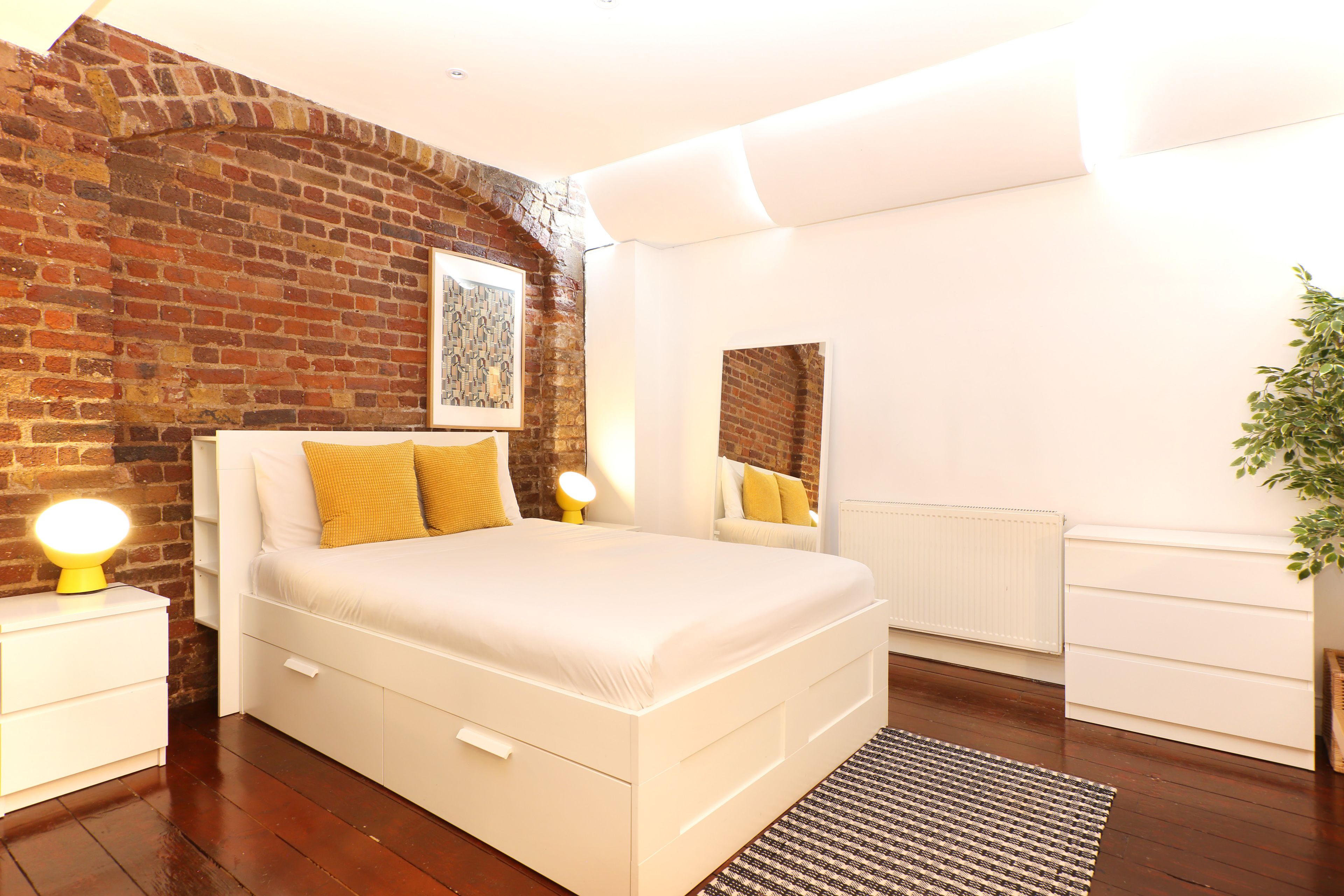 Comfort Basement Studio