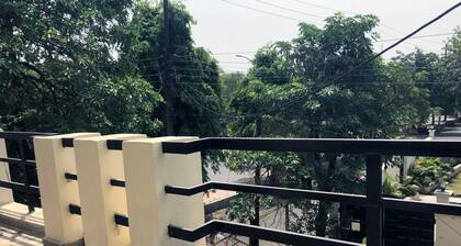 Utsav Bed & Breakfast