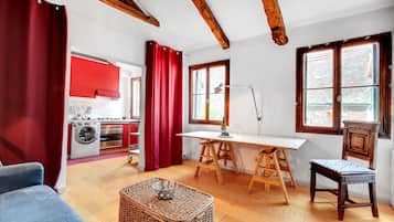 Departamento | Área de sala de estar | Televisión de pantalla plana