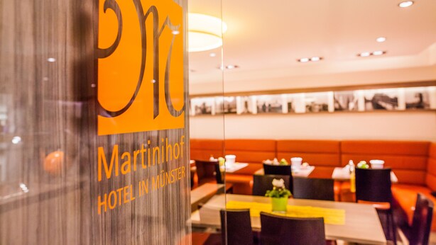 Free daily buffet breakfast - Hotel Martinihof (Münster)