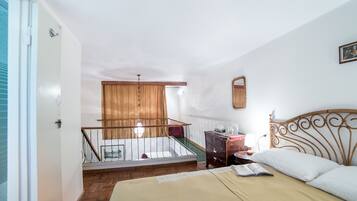 Standard Duplex, 1 Bedroom | 1 bedroom, desk, soundproofing, iron/ironing board