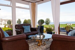 Interior - Sunny Brae (Nairn)