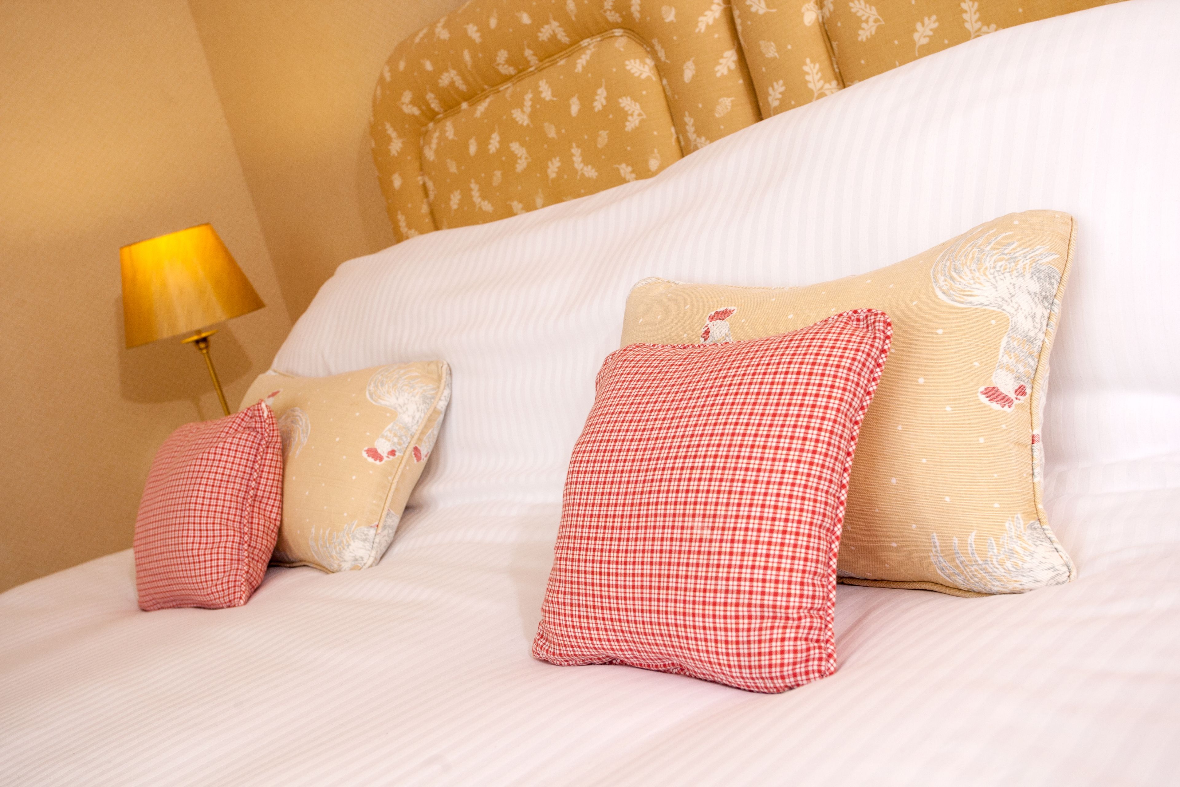 Double or Twin Room | Desk, iron/ironing board, free WiFi, individually decorated