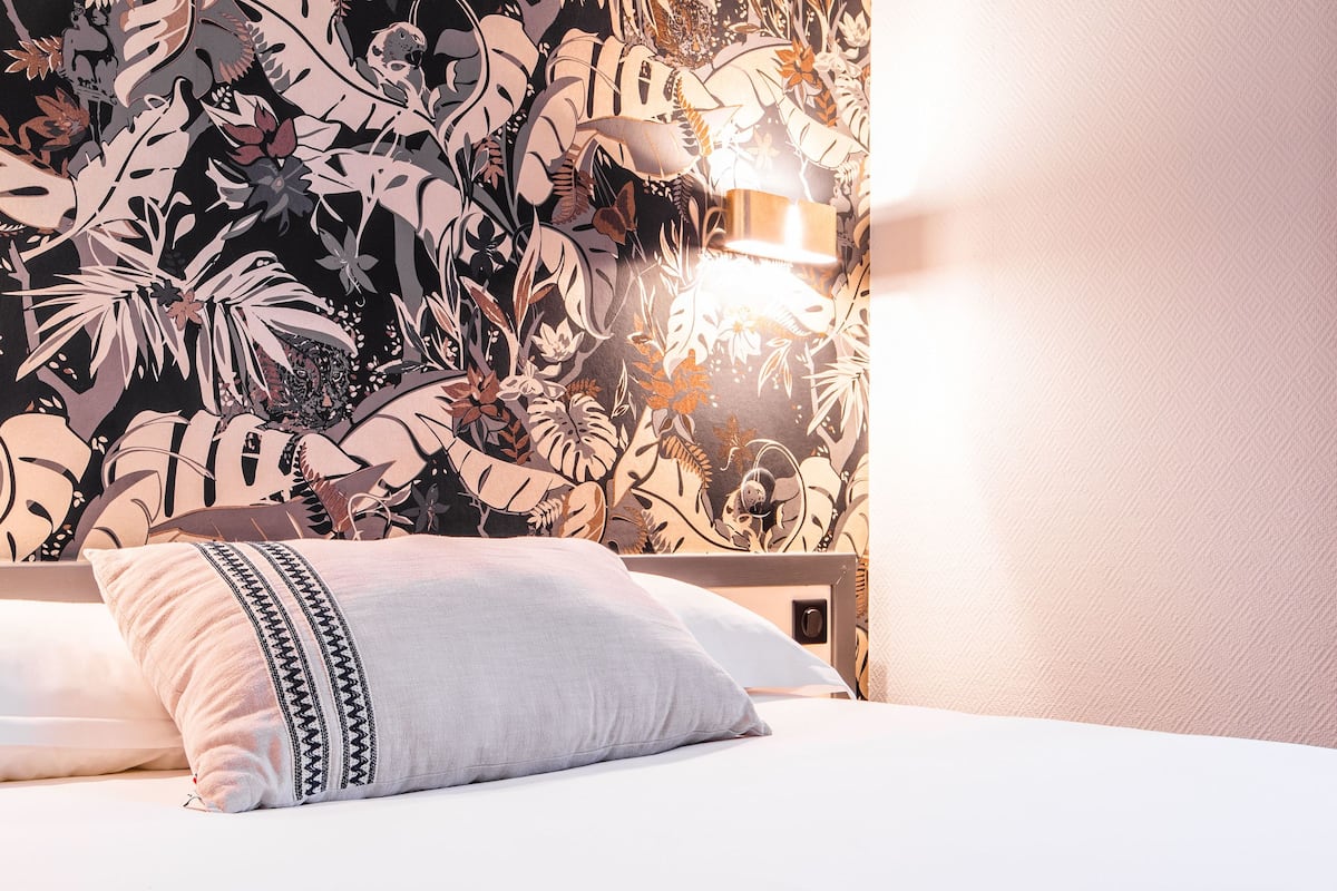 comfort double room | desk, blackout curtains, soundproofing, free cots/infant beds