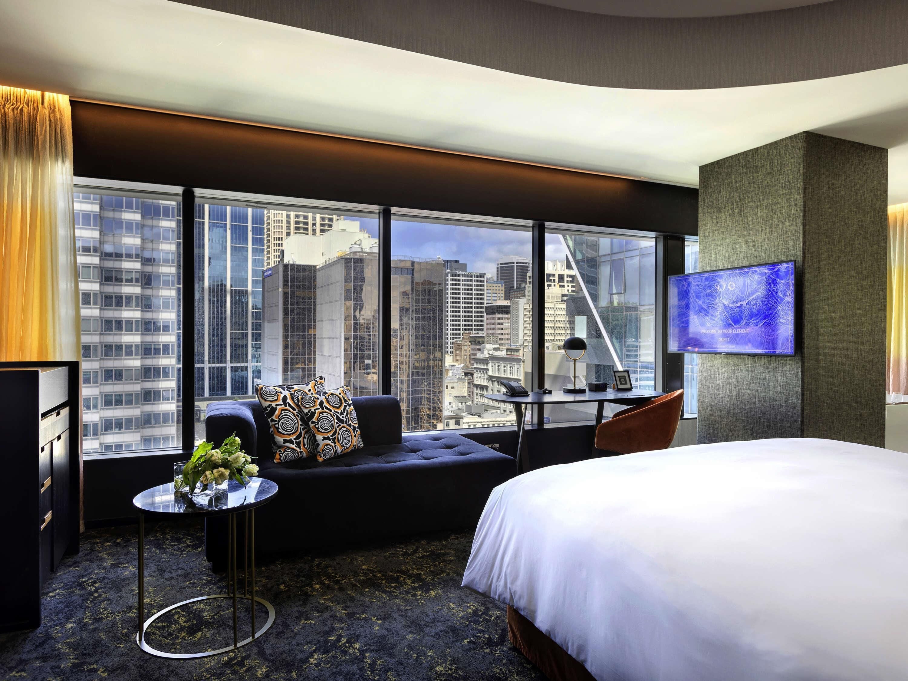 Ropa de cama de alta calidad y minibar 