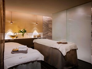 Couples treatment room(s), sauna, steam room, hot stone massages