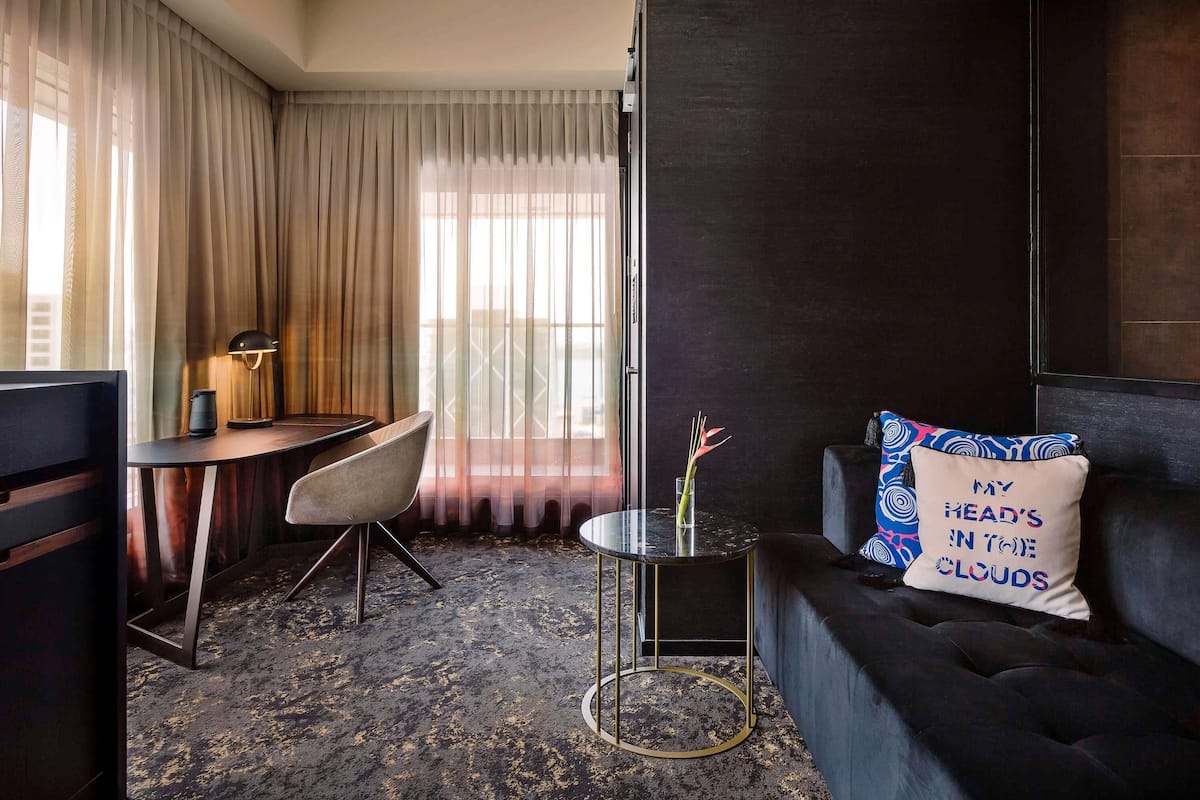1 bedroom, premium bedding, minibar, in-room safe