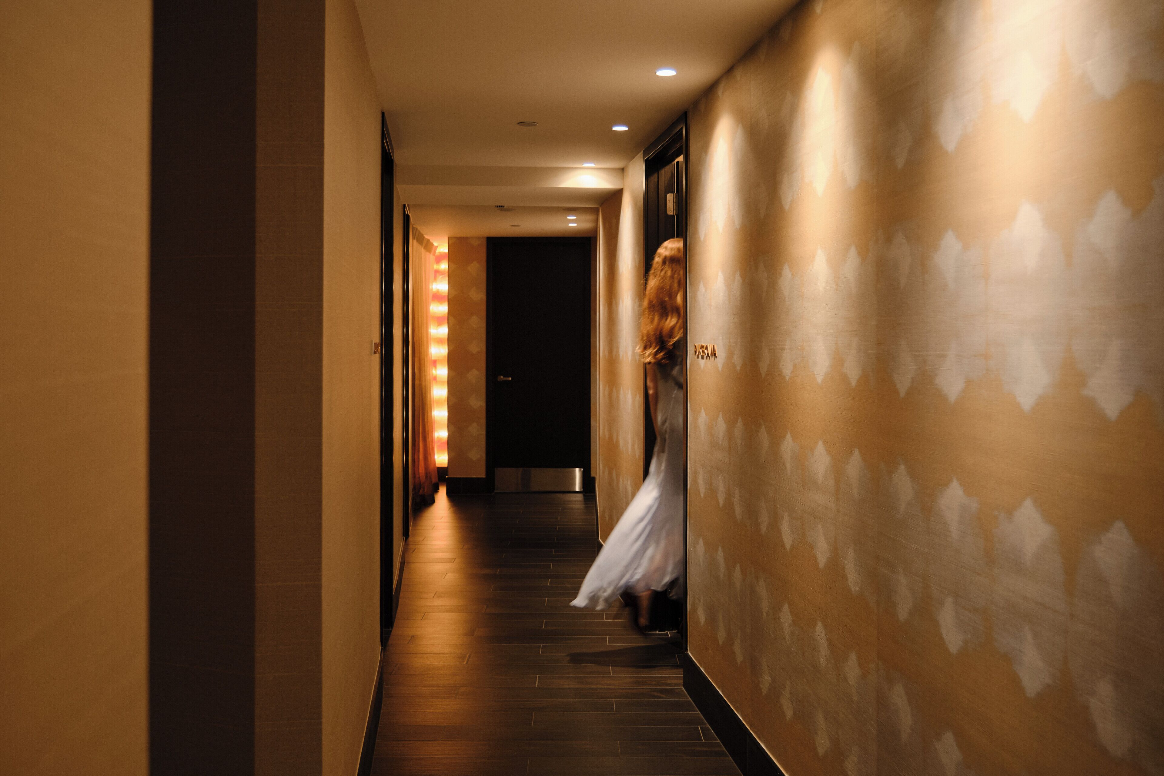 couples treatment room(s), sauna, steam room, hot stone massages