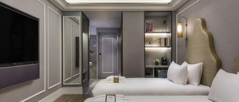 Premium bedding, desk, blackout drapes, soundproofing