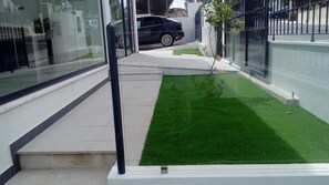 Property grounds - Tires Guest House (Cascais)