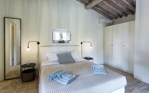 Villa | 4 slaapkamers, een strijkplank/strijkijzer, gratis babybedden