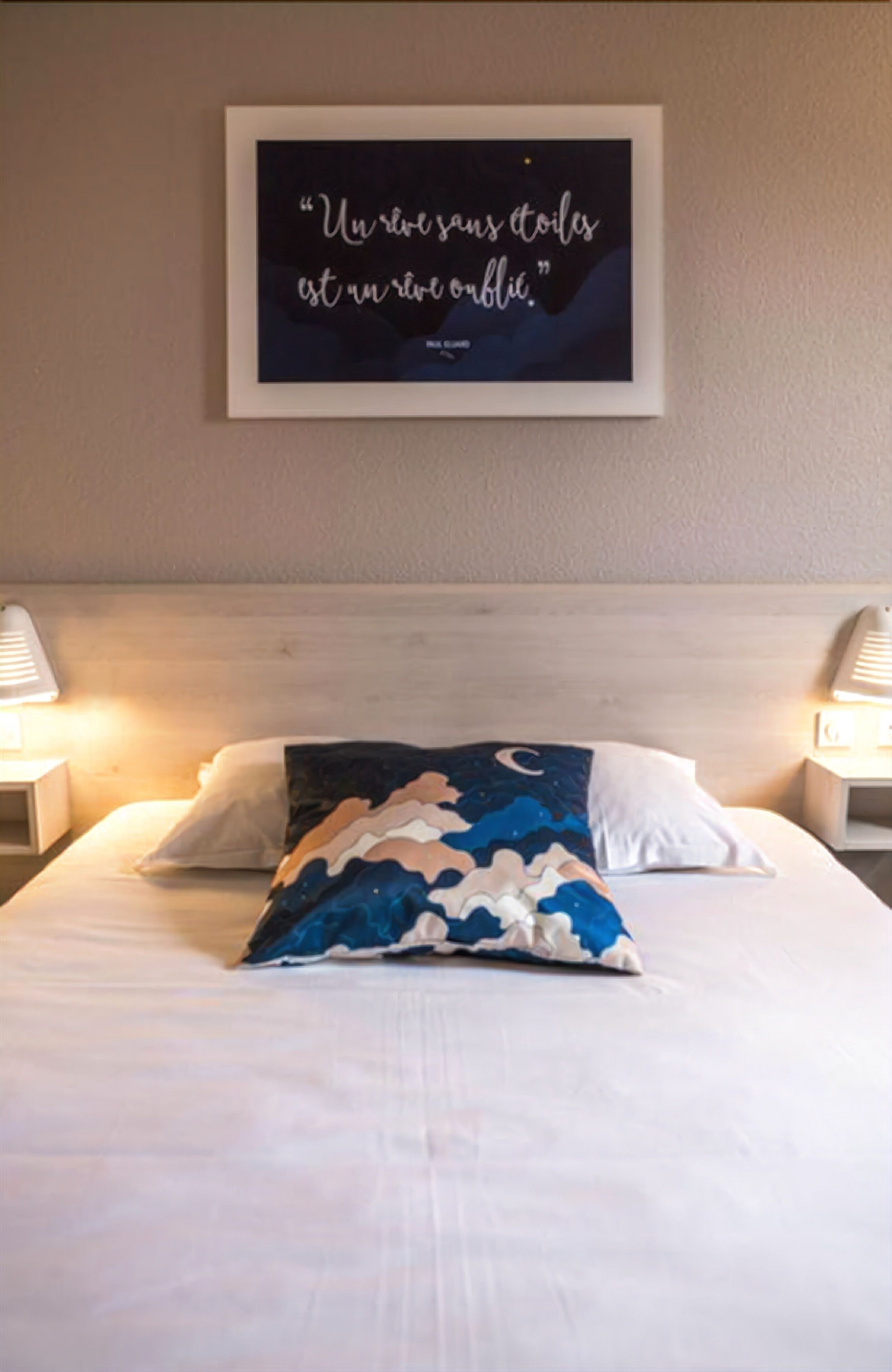 double room | premium bedding, select comfort beds, in-room safe, desk