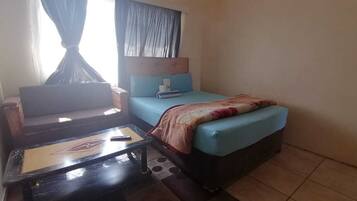 Double Room | Free WiFi, bed sheets
