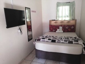 ダブルルーム | WiFi (無料)、ベッドシーツ