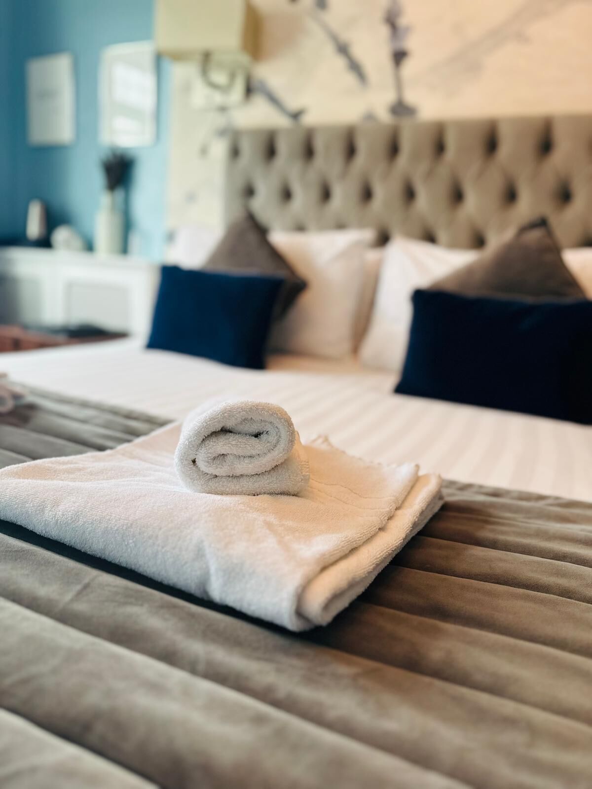 Photo - The Strand Hotel, the former residence of Oscar Wilde