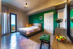 1 bedroom, premium bedding, free WiFi, bed sheets