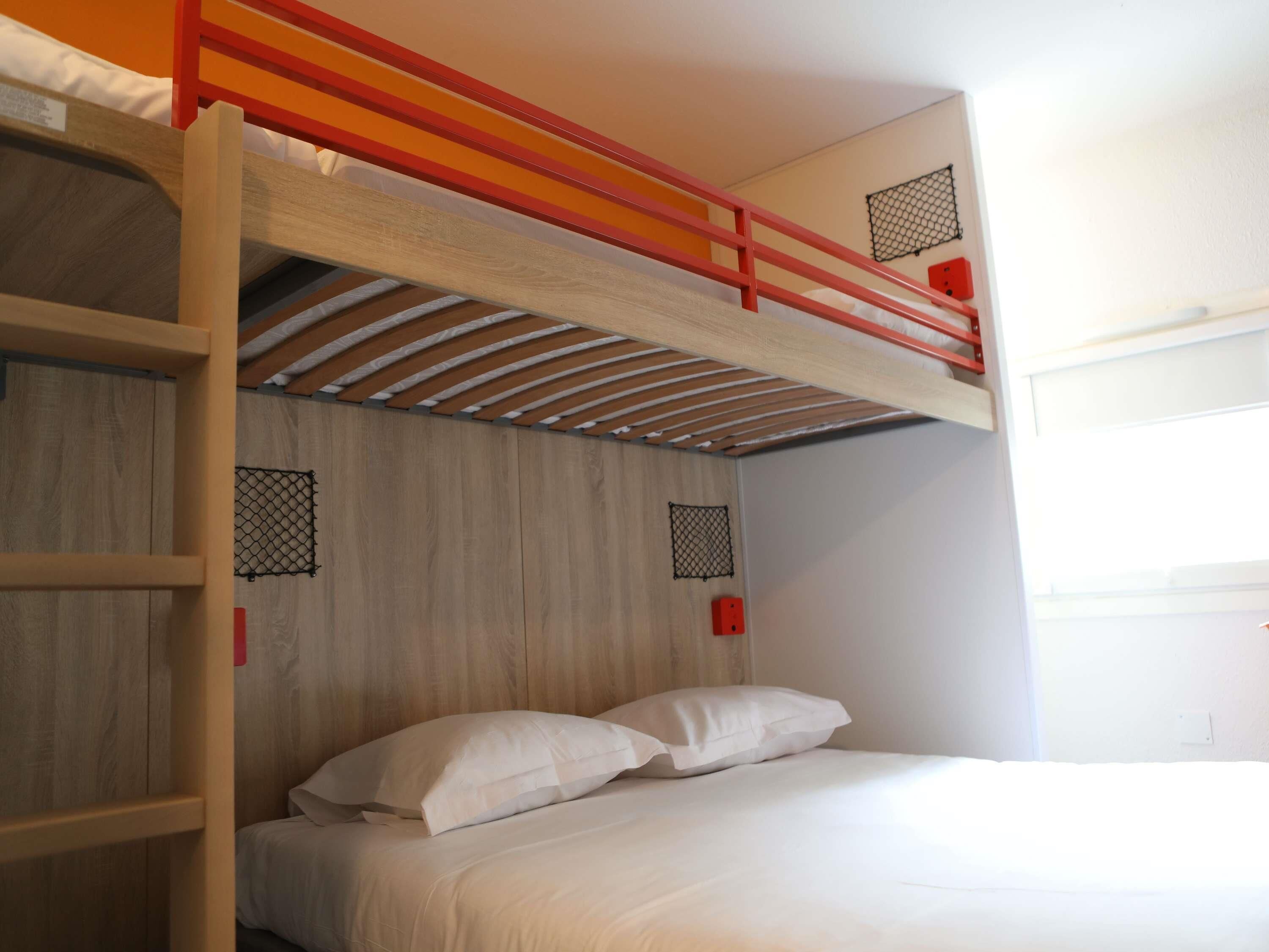 Room, Multiple Beds (Break) | Soundproofing, free WiFi, bed sheets, wheelchair access