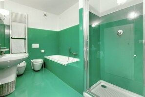 Apartment, 2 Bedrooms | Bathroom | Separate bathtub and shower, hair dryer, bidet, towels - Ca' Silvia Saint Mark Square Apartment (Venice)