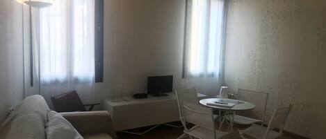 Appartamento, 1 camera da letto | Area soggiorno