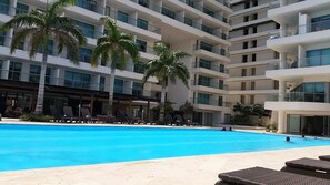Outdoor pool, pool loungers