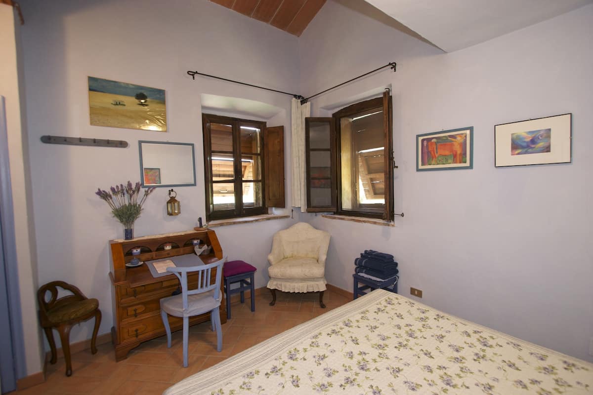 Double or Twin Room, Private Bathroom | Individually decorated, individually furnished, desk
